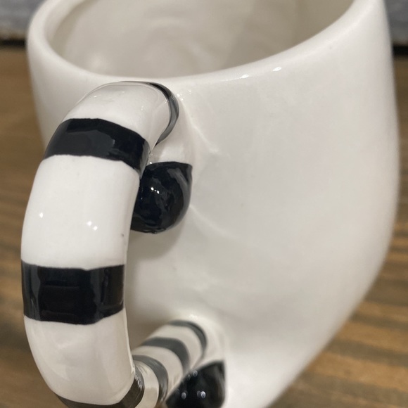 Boston Warehouse Halloween Ghost Mug - Picture 4 of 10